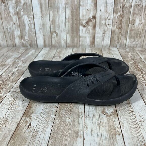 Crocs Shoes - Crocs flip‎ flops Womens 9